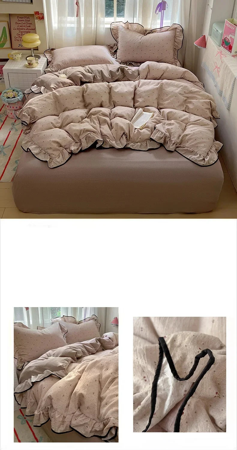 flower patterned ruffley duvet set