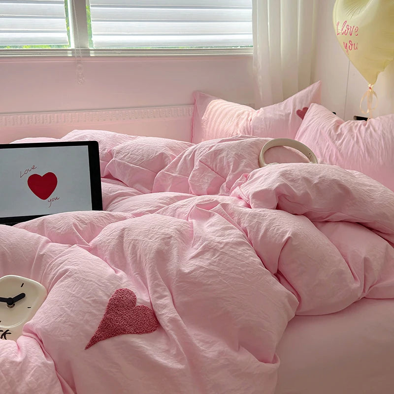 yarn hearts bedding