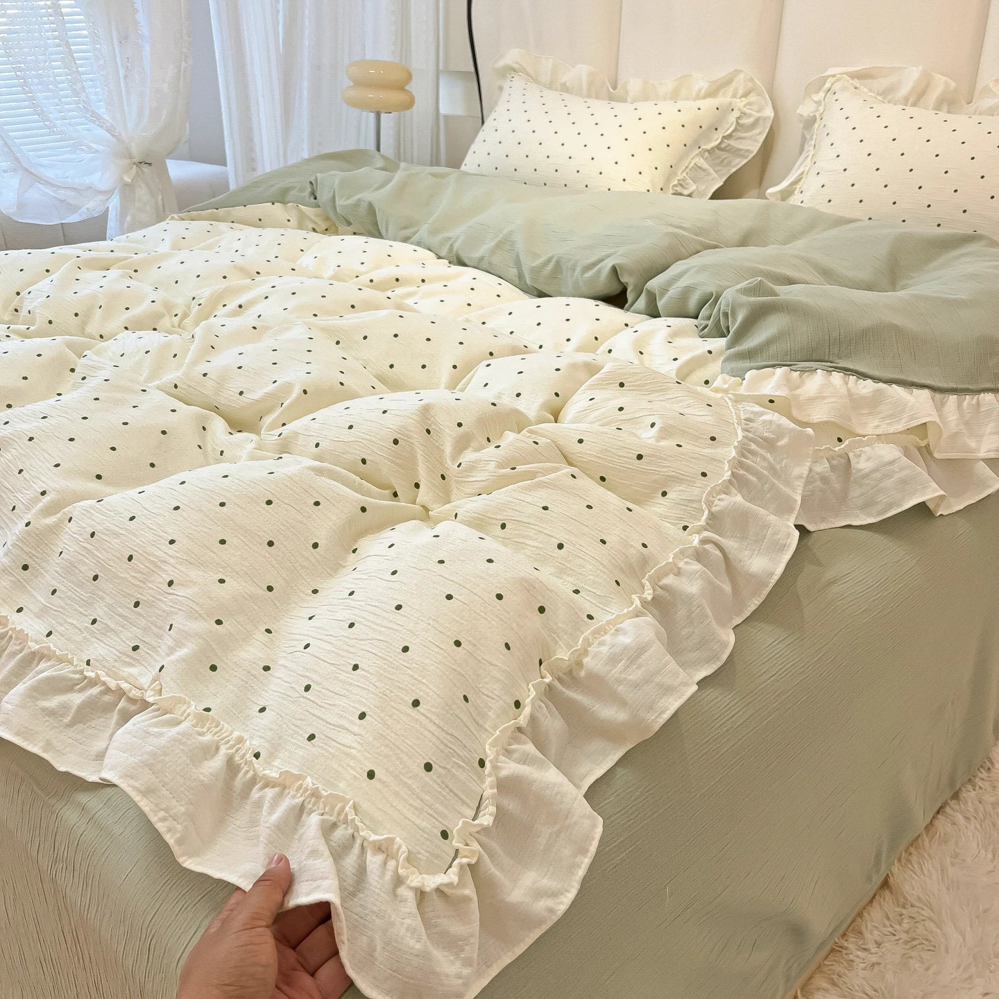 polka dot ruffle duvet set