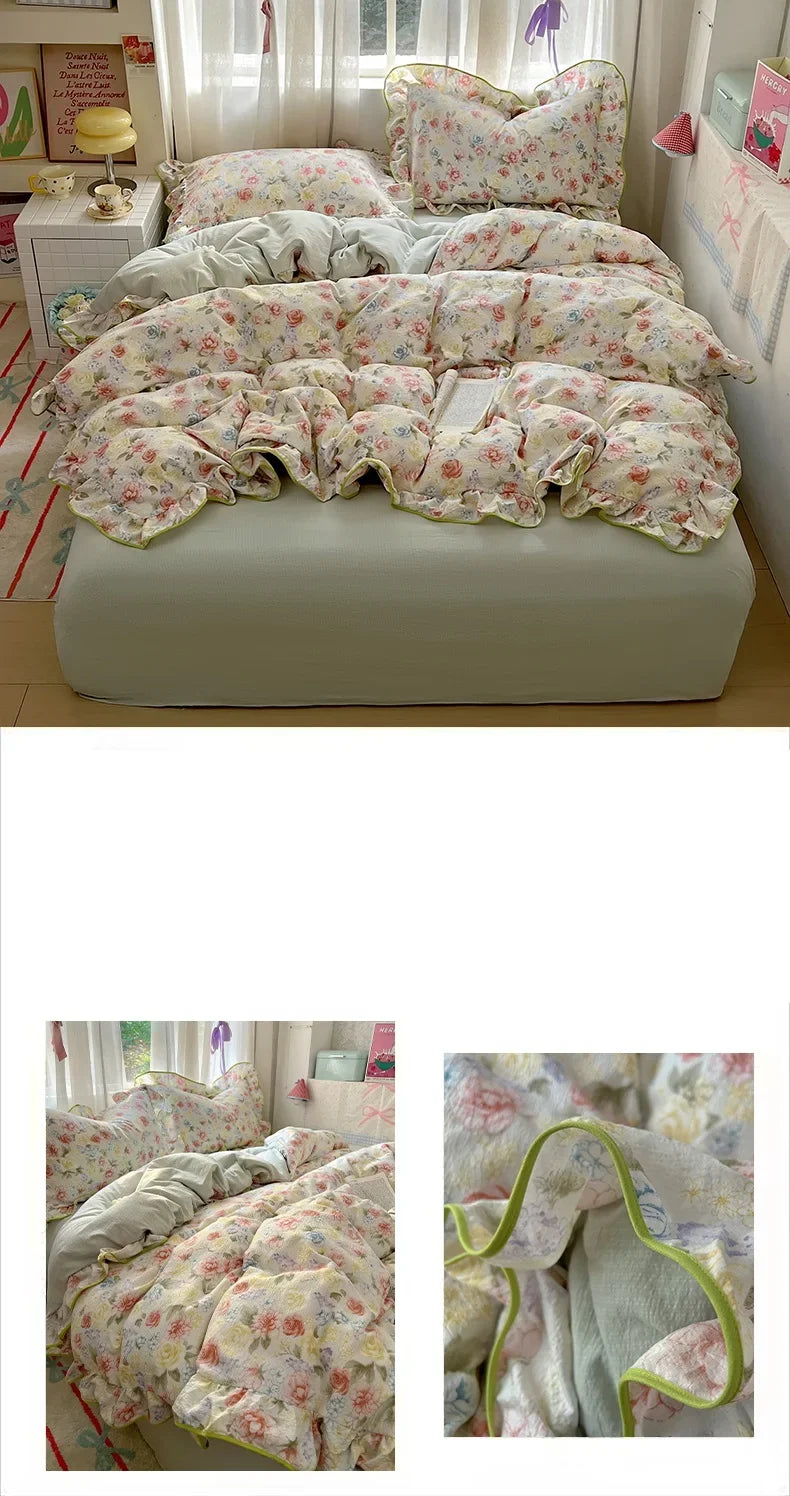 flower patterned ruffley duvet set
