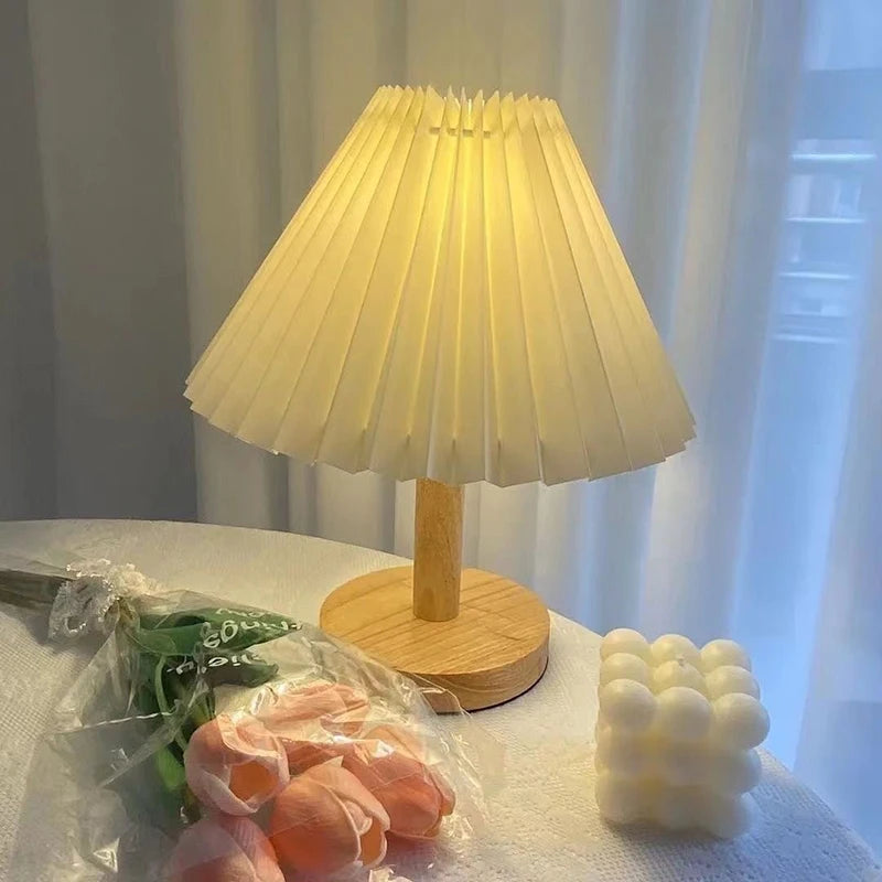 pleated cute lamp
