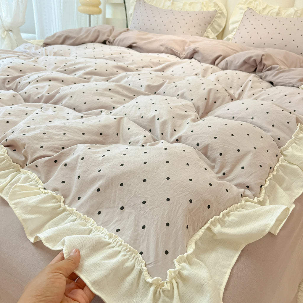 polka dot ruffle duvet set