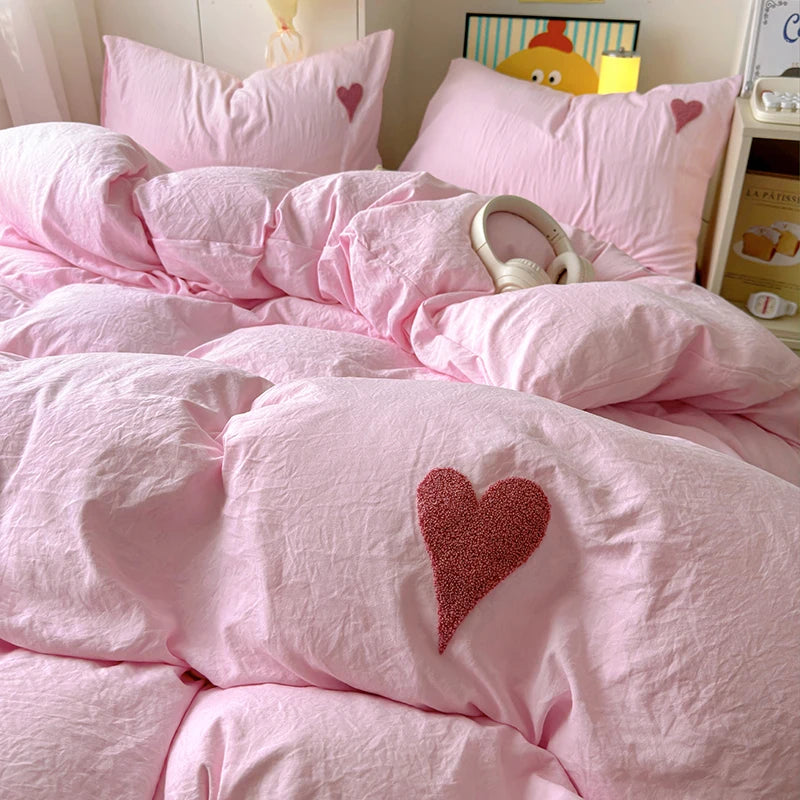 yarn hearts bedding
