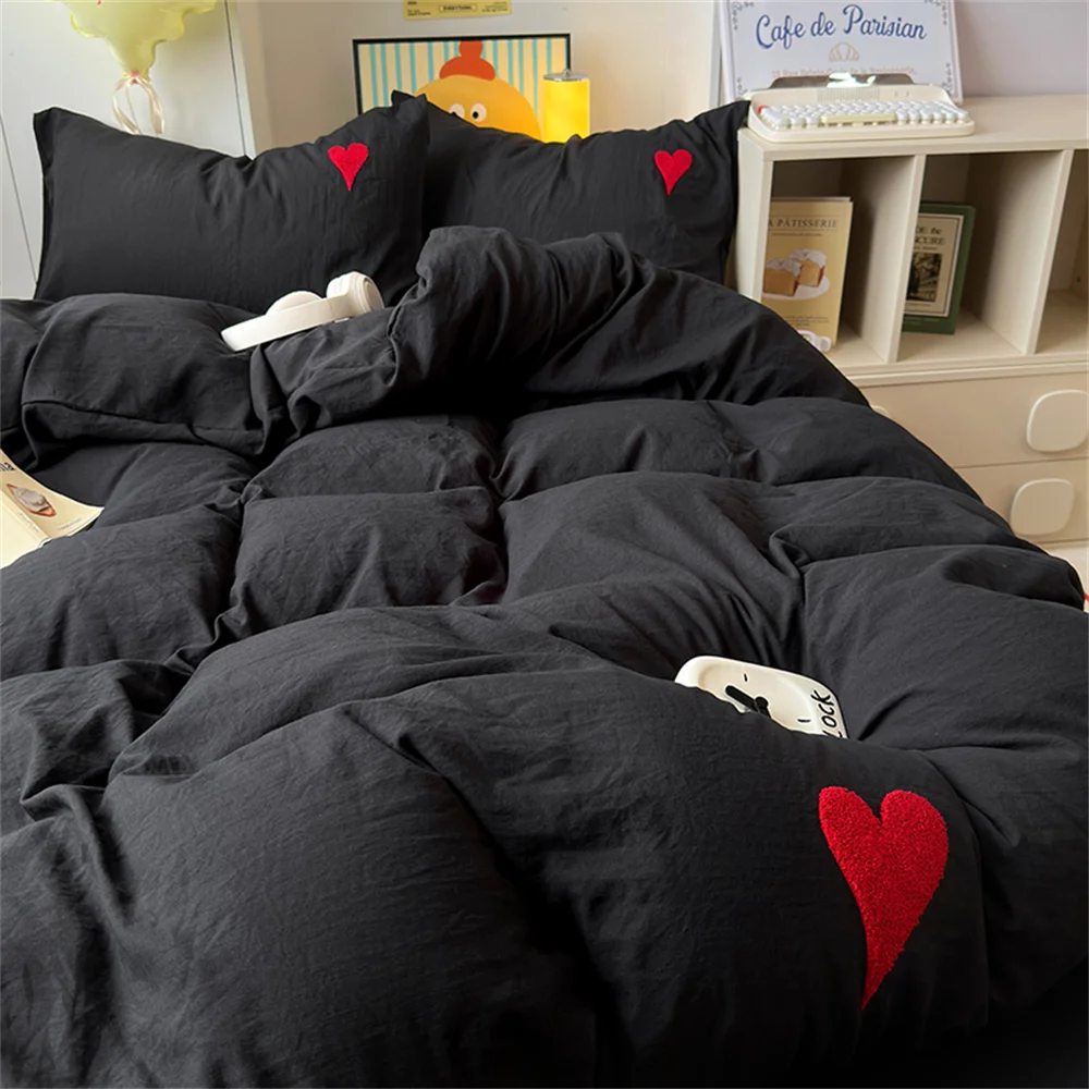 yarn hearts bedding