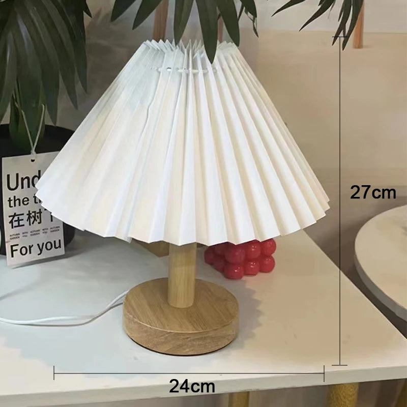 pleated cute lamp